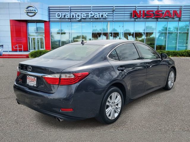 Used 2014 Lexus ES 350 350 w/ Luxury Package image 2