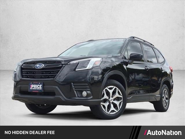 Used 2023 Subaru Forester Premium AWD/4WD image 1