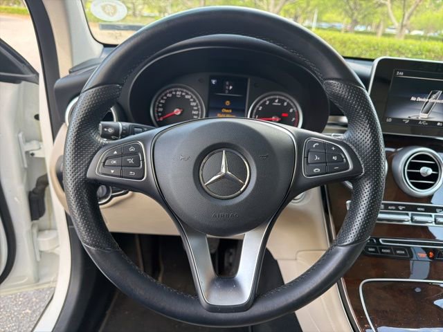Used 2016 Mercedes-Benz GLC 300 4MATIC image 13