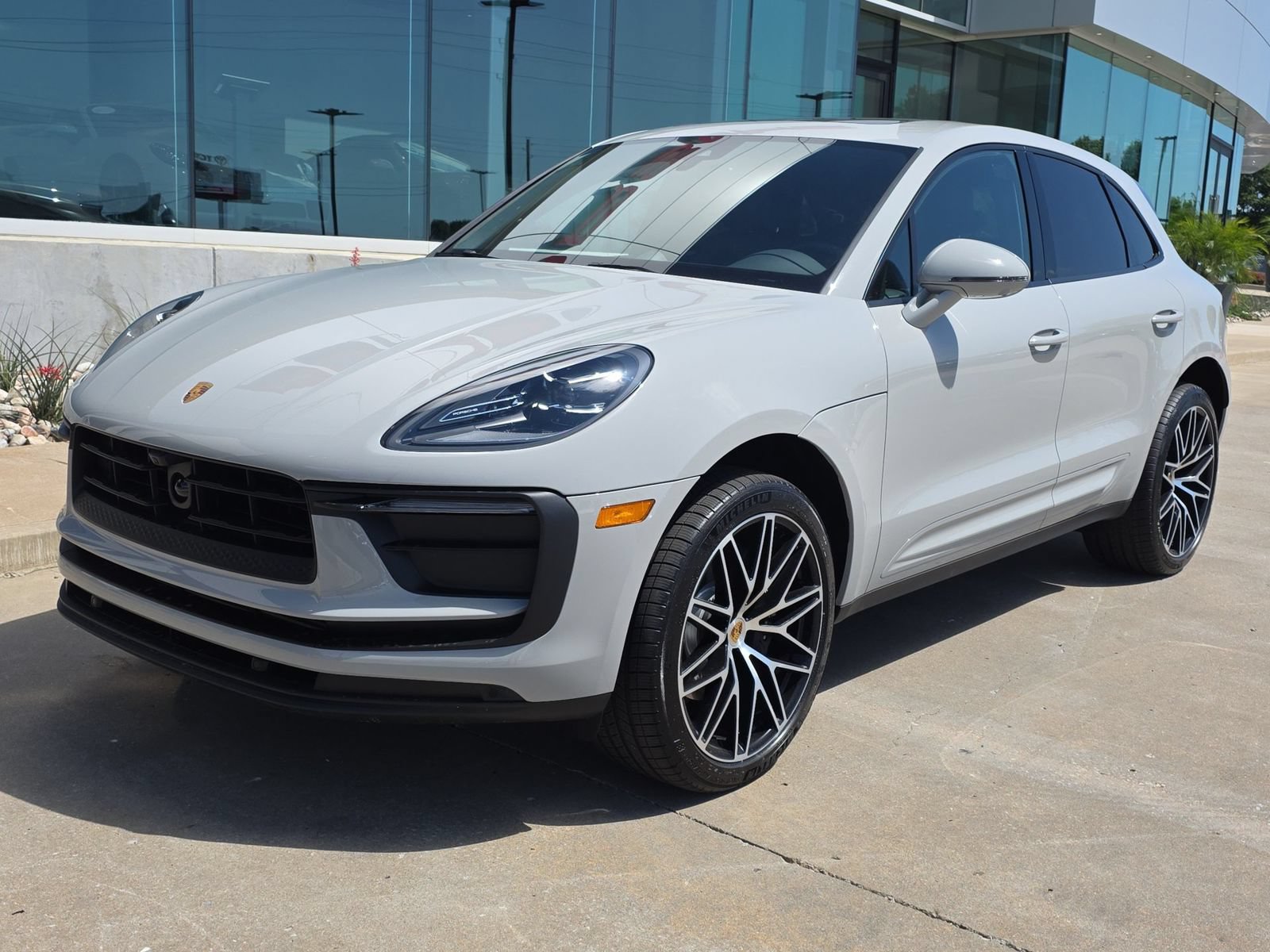 New 2026 Porsche Macan