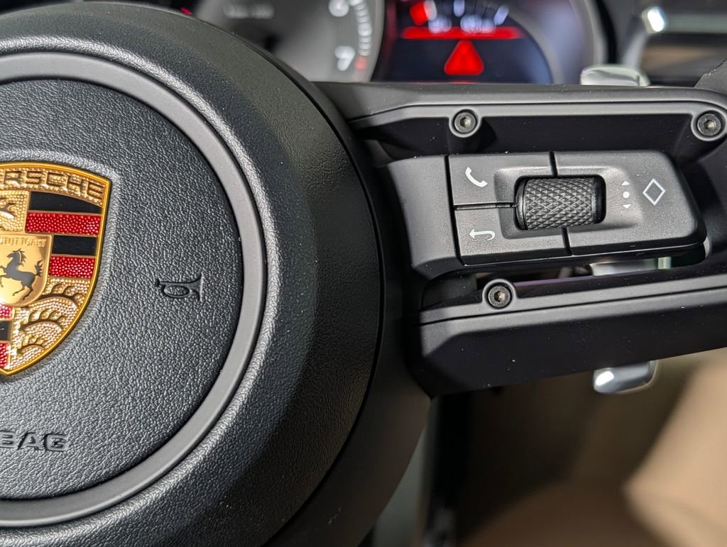 New 2026 Porsche Macan image 36