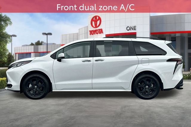 Certified 2026 Toyota Sienna XLE Woodland Edition AWD/4WD image 10