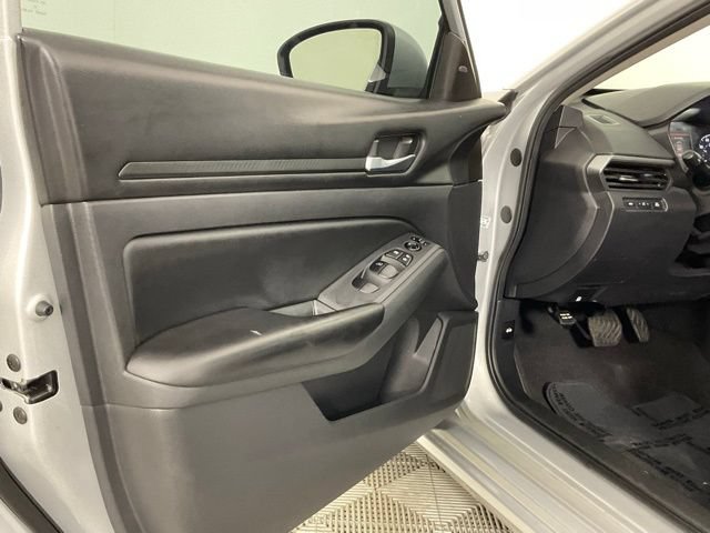 Used 2021 Nissan Altima 2.5 S w/ Driver Assist Package FWD image 10