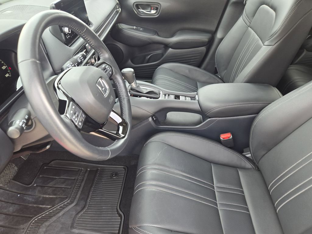 Used 2025 Honda HR-V EX-L image 14