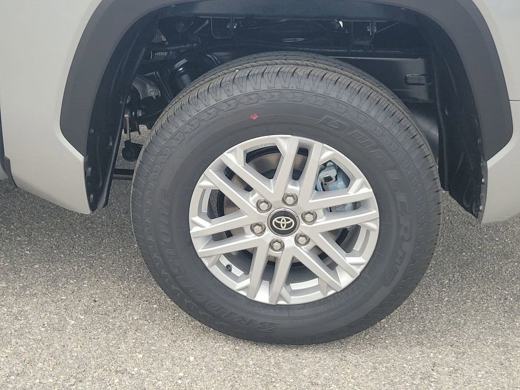 New 2026 Toyota Tundra SR5 image 18