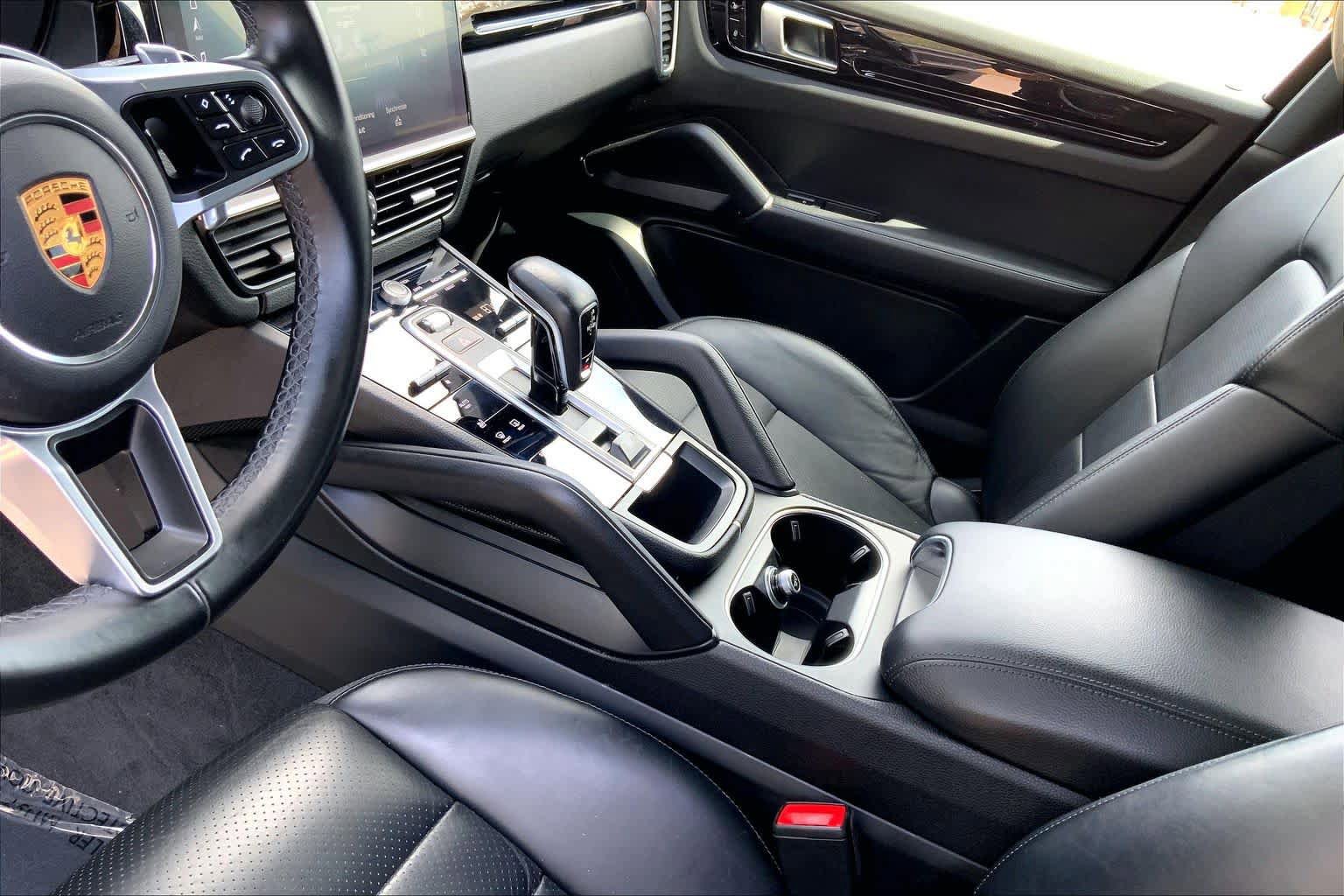 Used 2019 Porsche Cayenne AWD/4WD image 15