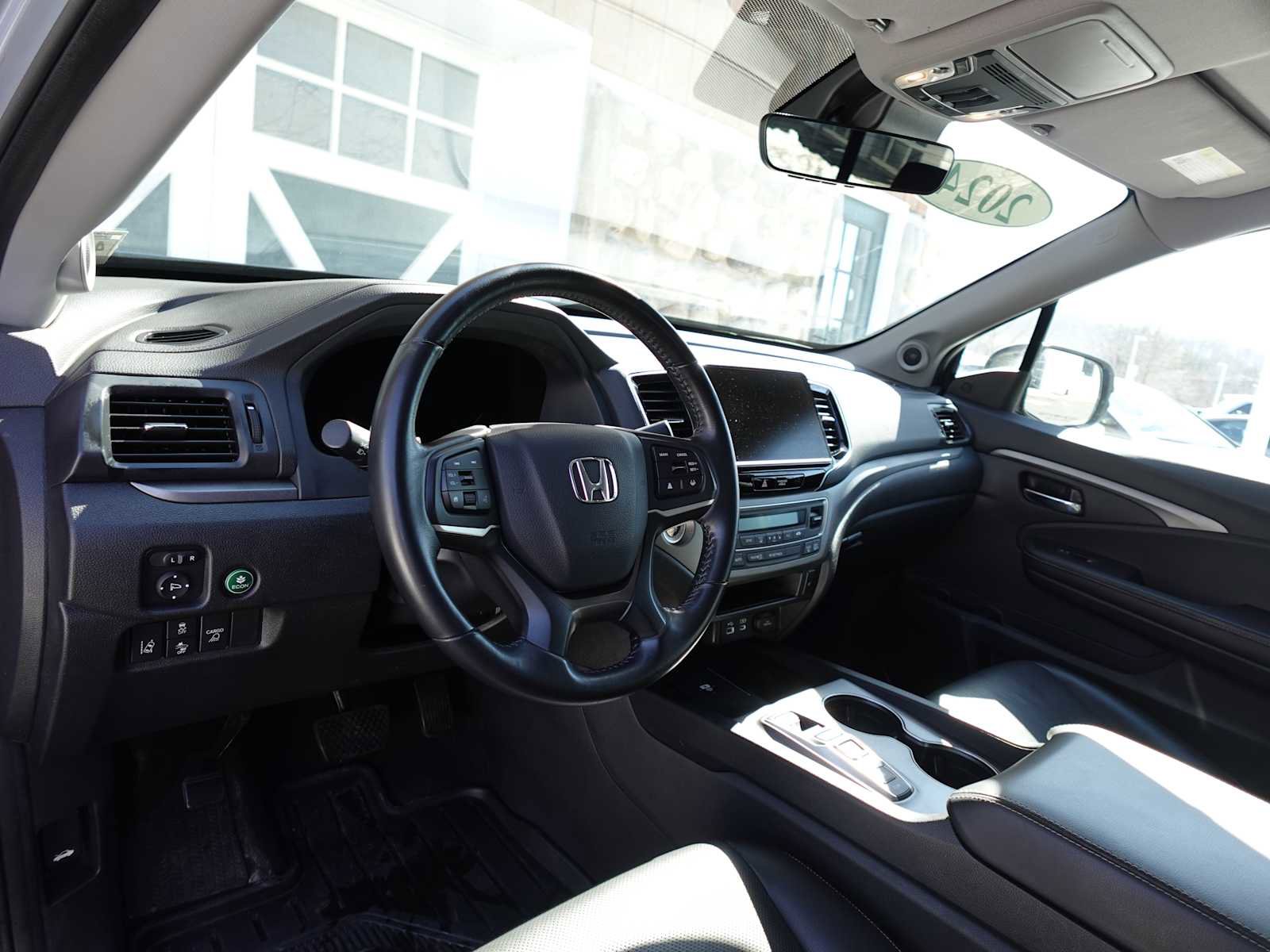 Certified 2024 Honda Ridgeline RTL image 15