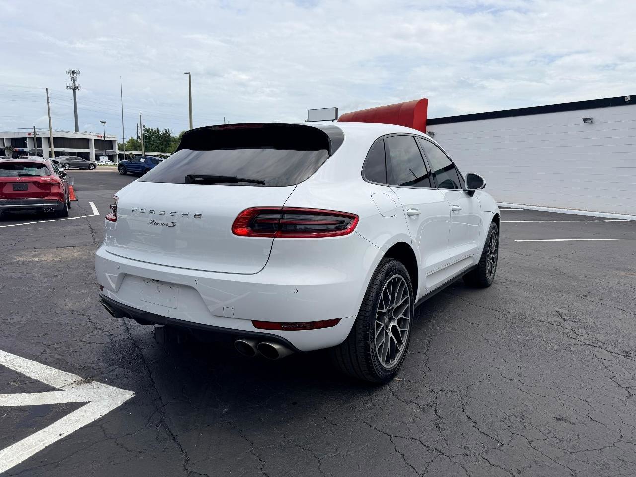 Used 2018 Porsche Macan S AWD/4WD image 8