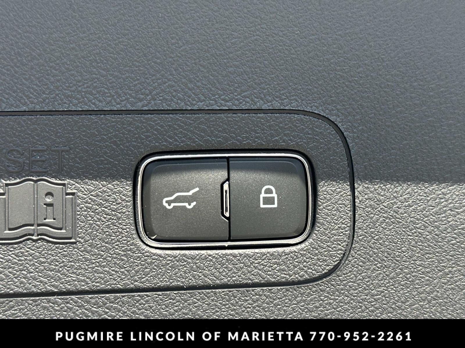 New 2026 Lincoln Aviator 2WD image 19