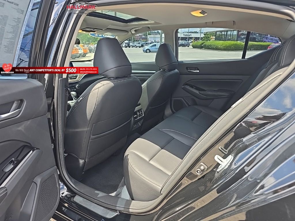 Used 2022 Nissan Altima 2.5 SL FWD image 21