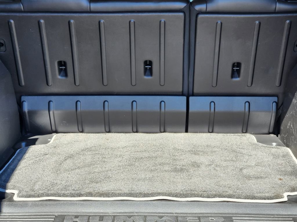 Used 2008 HUMMER H3 Alpha image 11