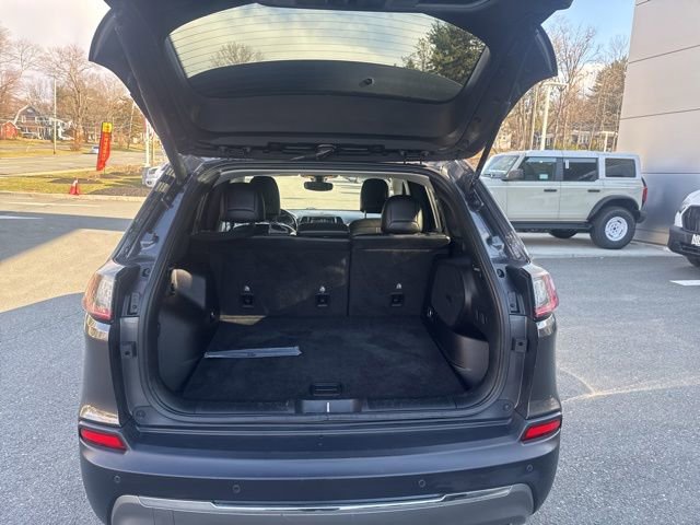 Used 2019 Jeep Cherokee Limited image 9