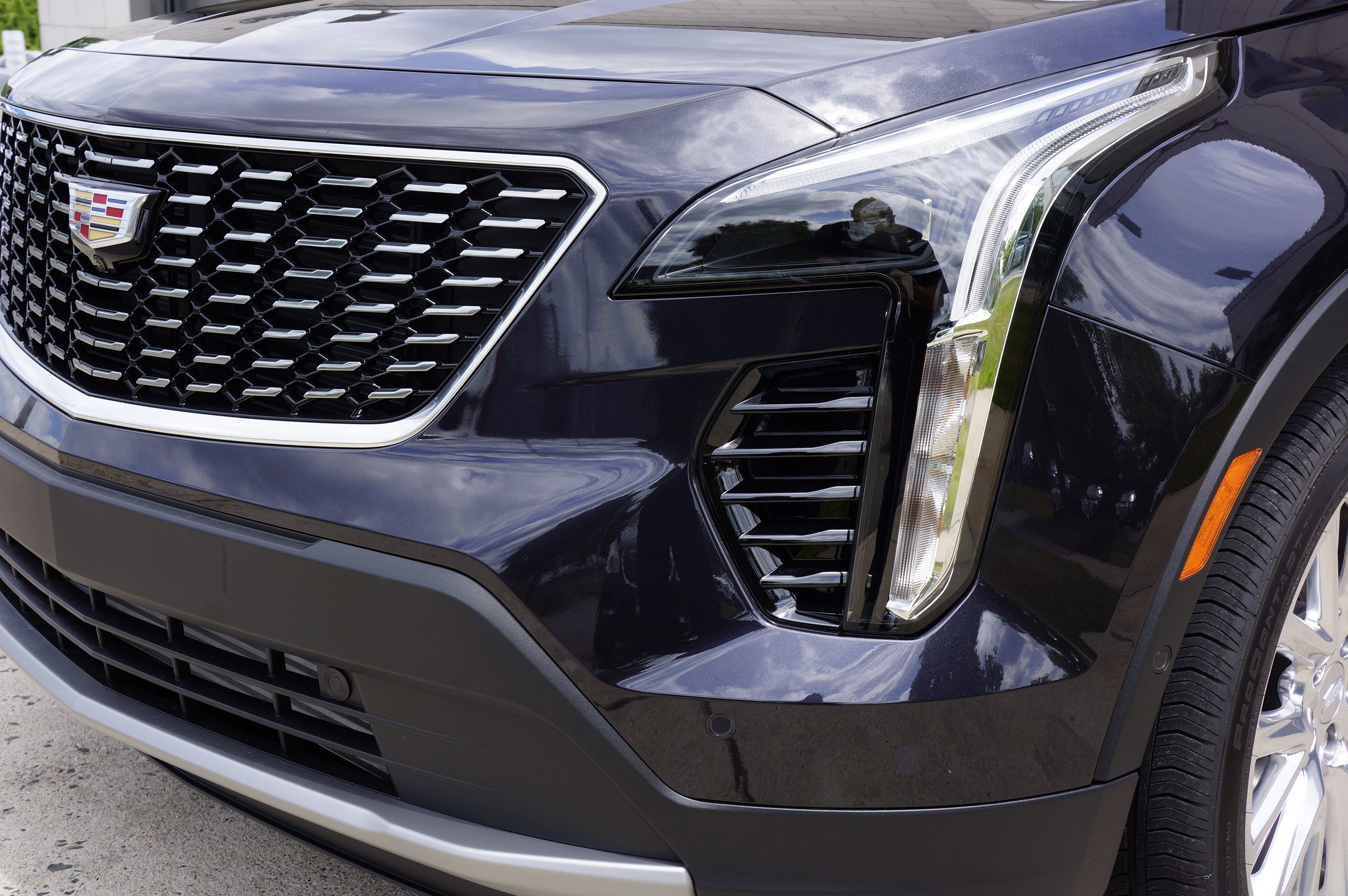 Used 2022 Cadillac XT4 Premium Luxury w/ Technology Package image 16