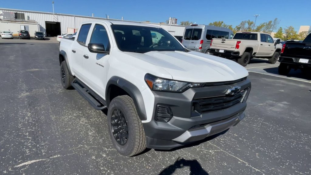 New 2026 Chevrolet Colorado Trail Boss AWD/4WD image 4