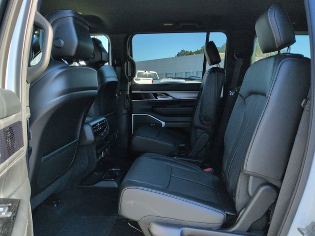 New 2026 Jeep Grand Wagoneer 2WD image 13