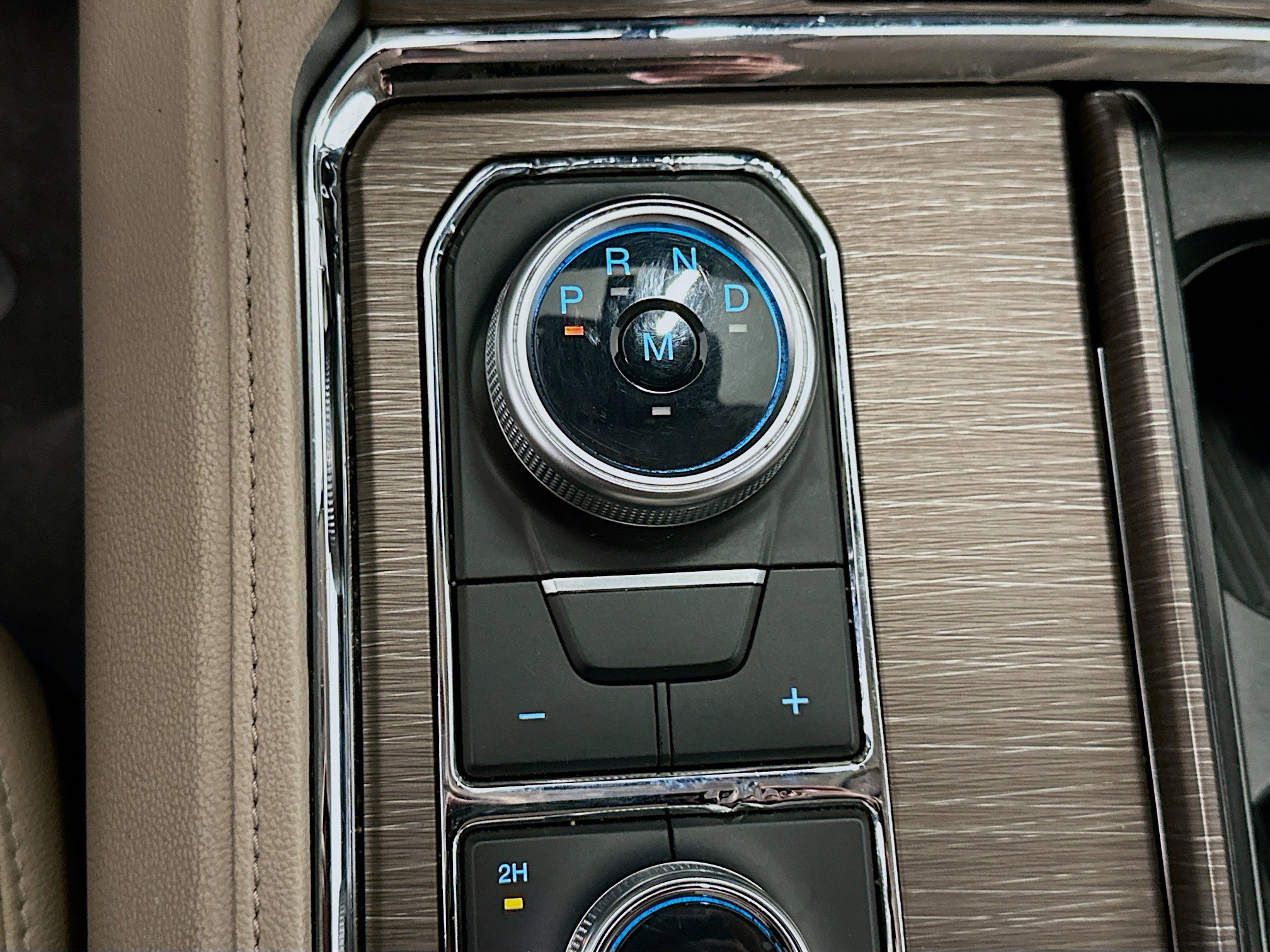 Used 2024 Ford Expedition Max Limited image 25