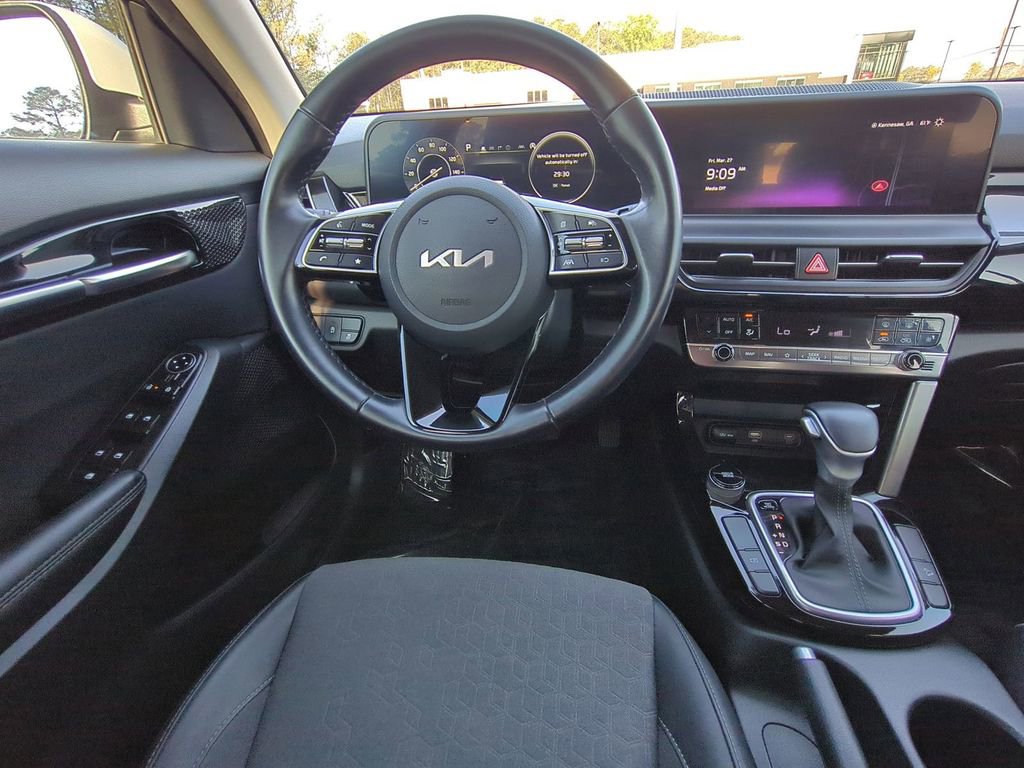 Used 2024 Kia Seltos S image 16