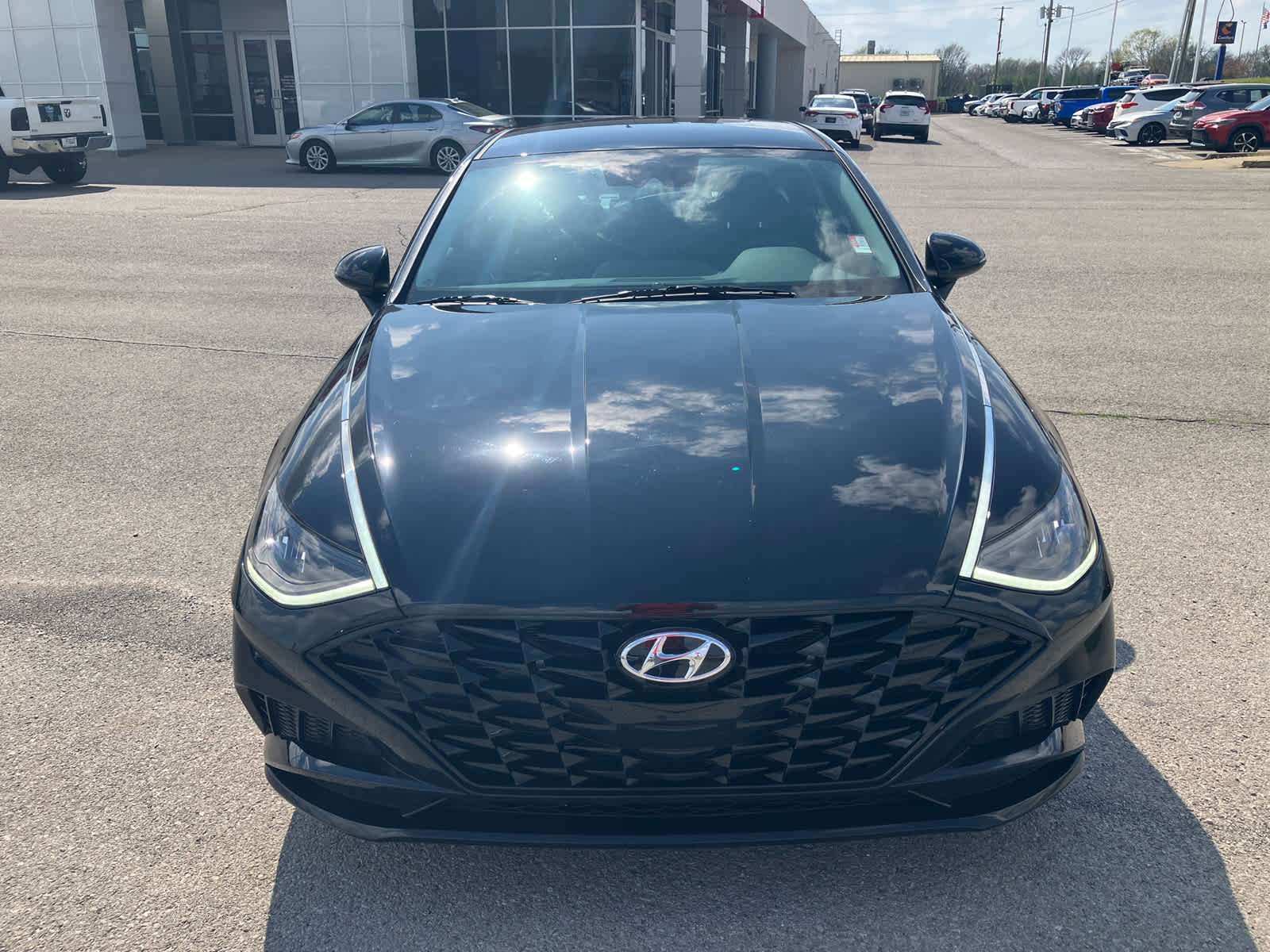 Used 2023 Hyundai Sonata SEL image 2