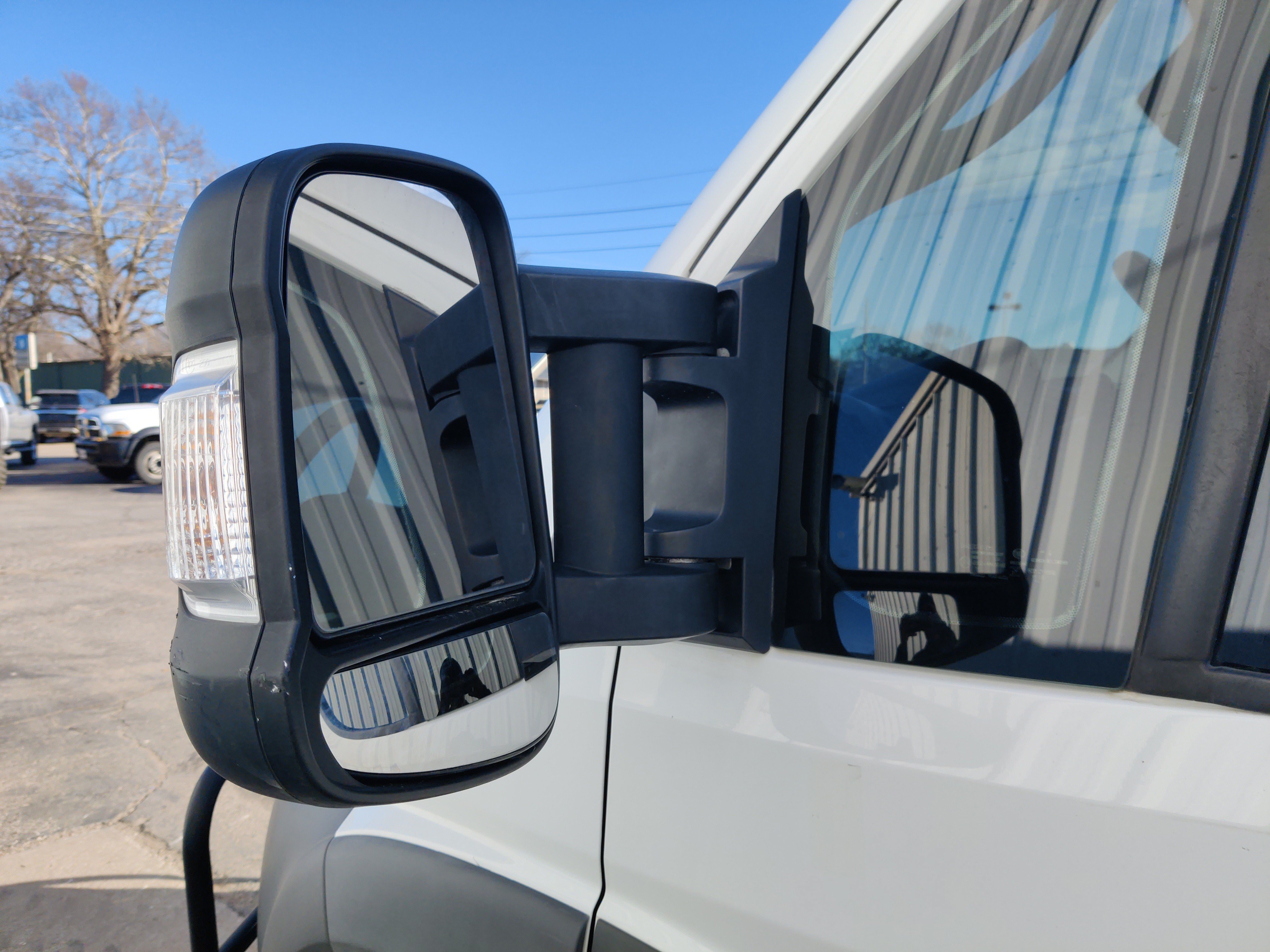 Used 2018 RAM ProMaster 2500 w/ Interior Convenience Group FWD image 10