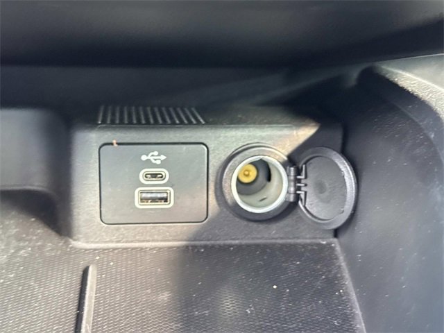 New 2025 Ford Escape ST-Line w/ Equipment Group 301A image 23