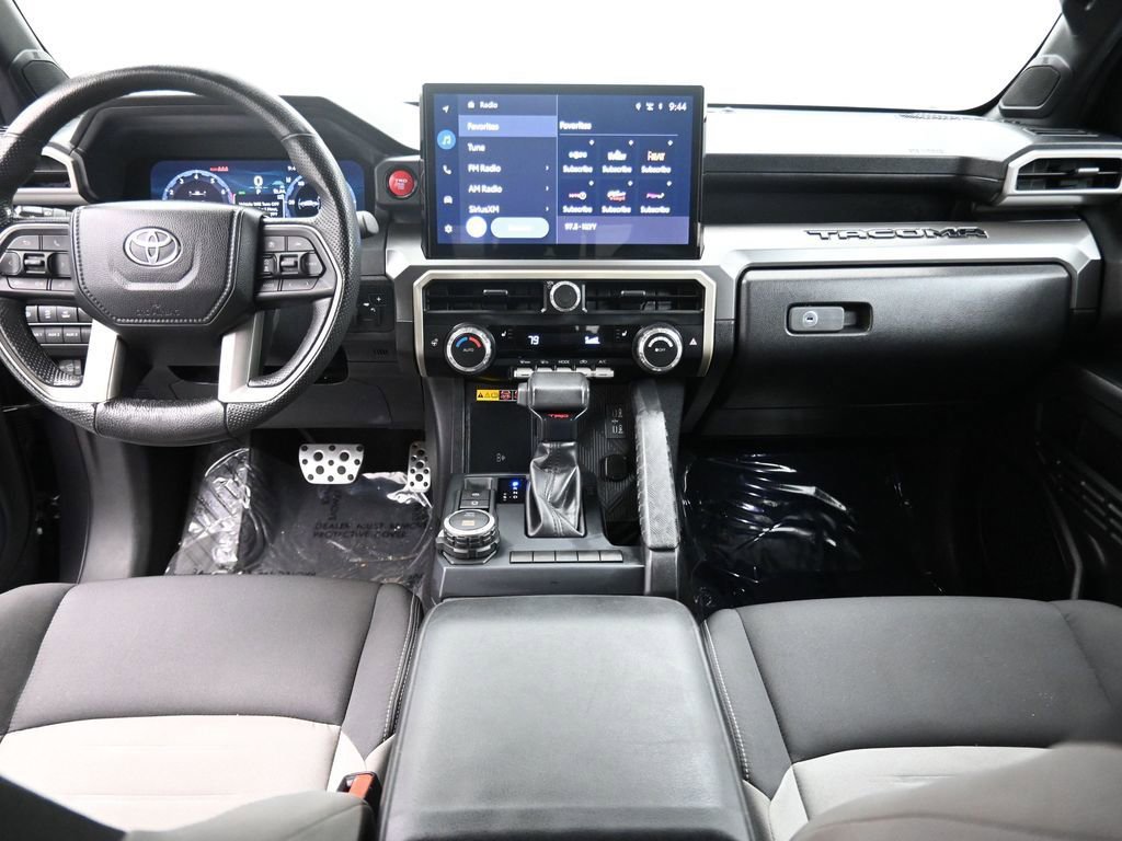 Used 2024 Toyota Tacoma TRD Sport w/ TRD Sport Upgrade Package image 21