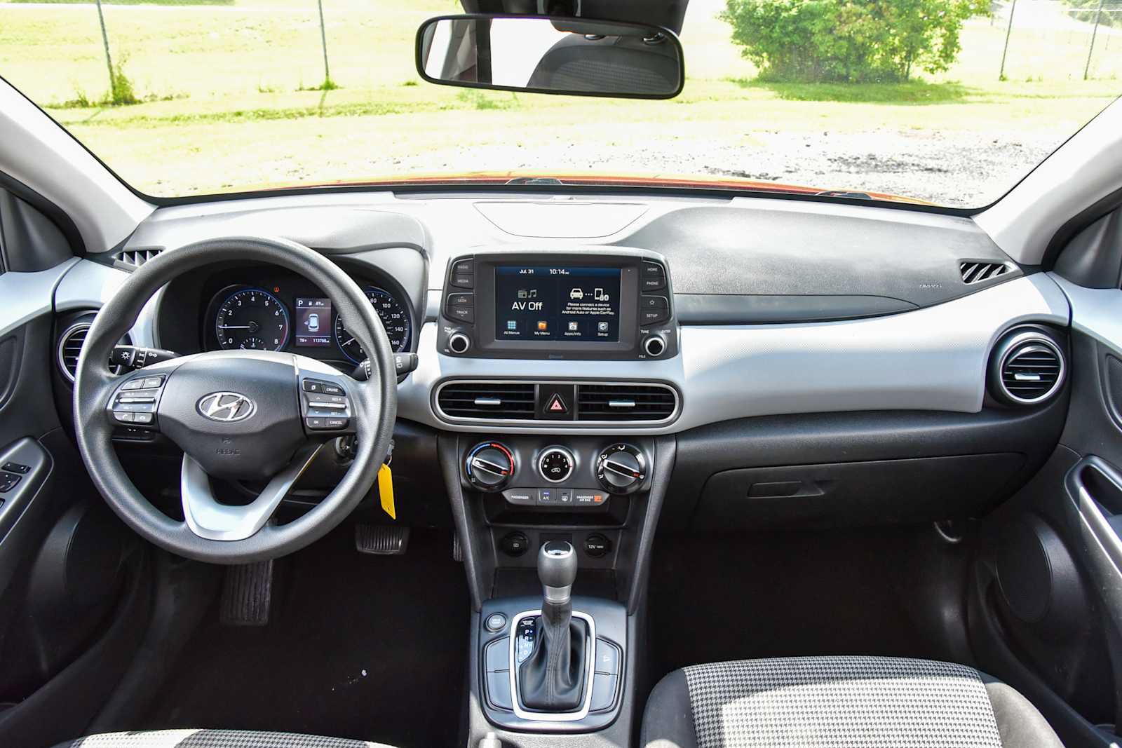 Used 2019 Hyundai Kona SE FWD image 18