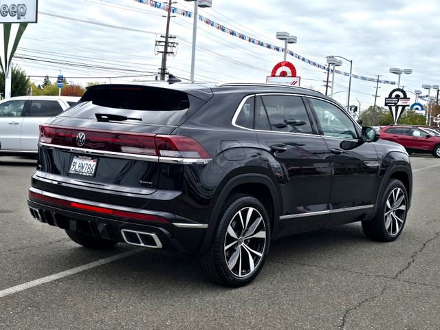 Used 2024 Volkswagen Atlas Cross Sport SEL Premium R-Line image 4