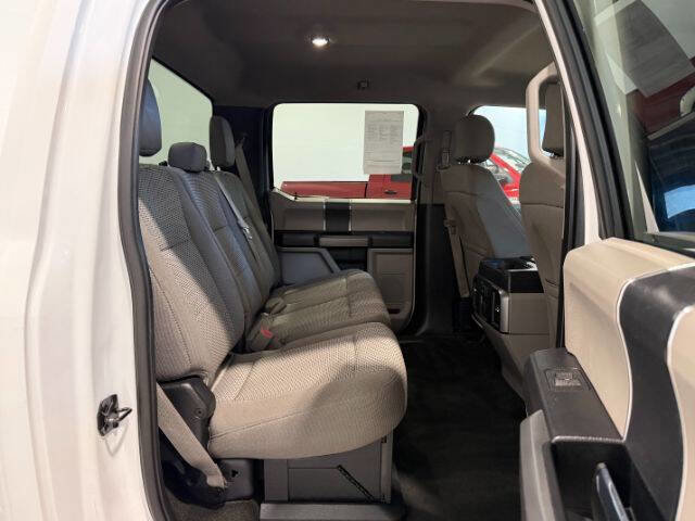 Used 2017 Ford F350 XLT w/ XLT Value Package AWD/4WD image 18