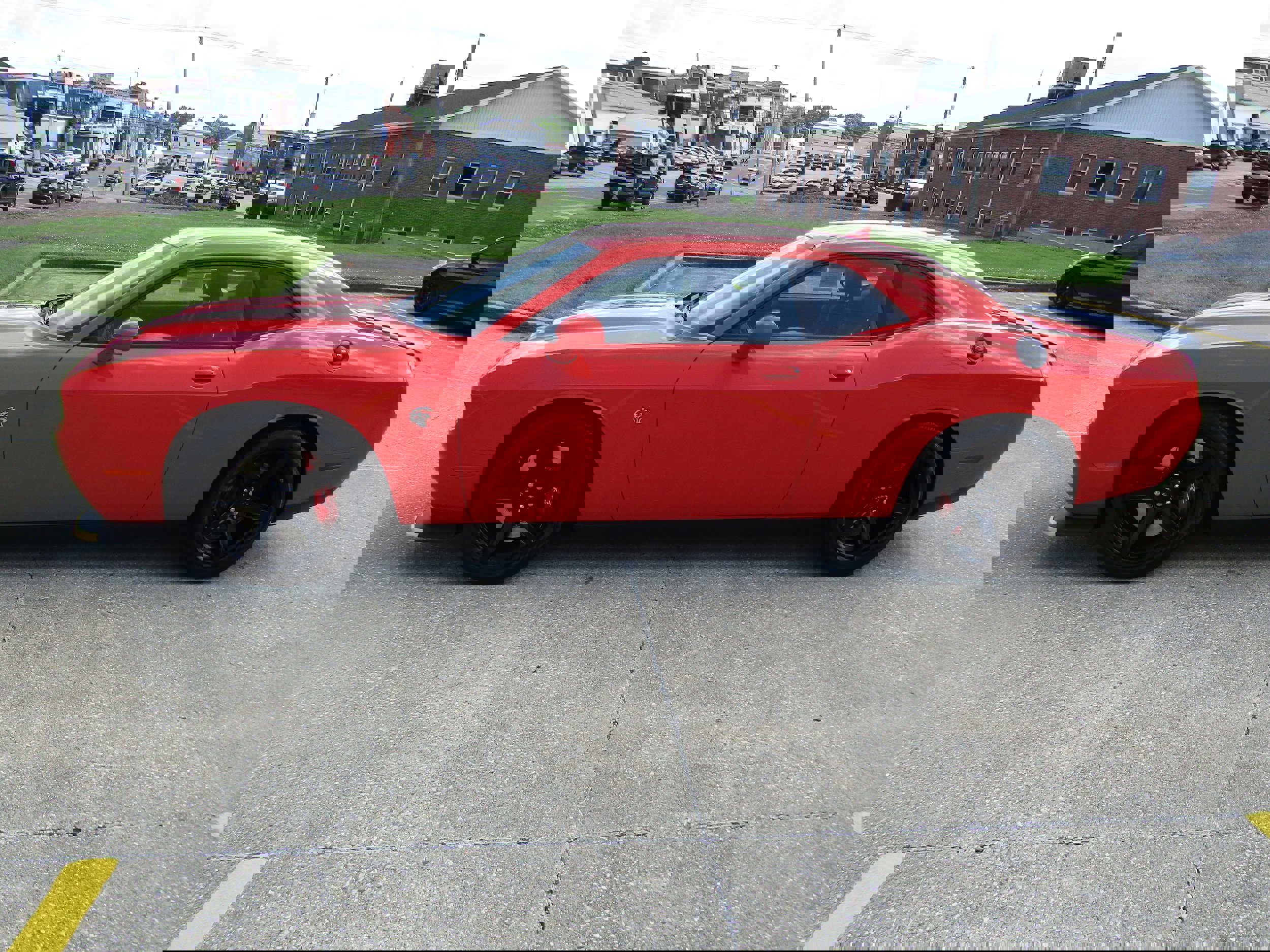 Used 2022 Dodge Challenger SRT Hellcat w/ Plus Package image 6