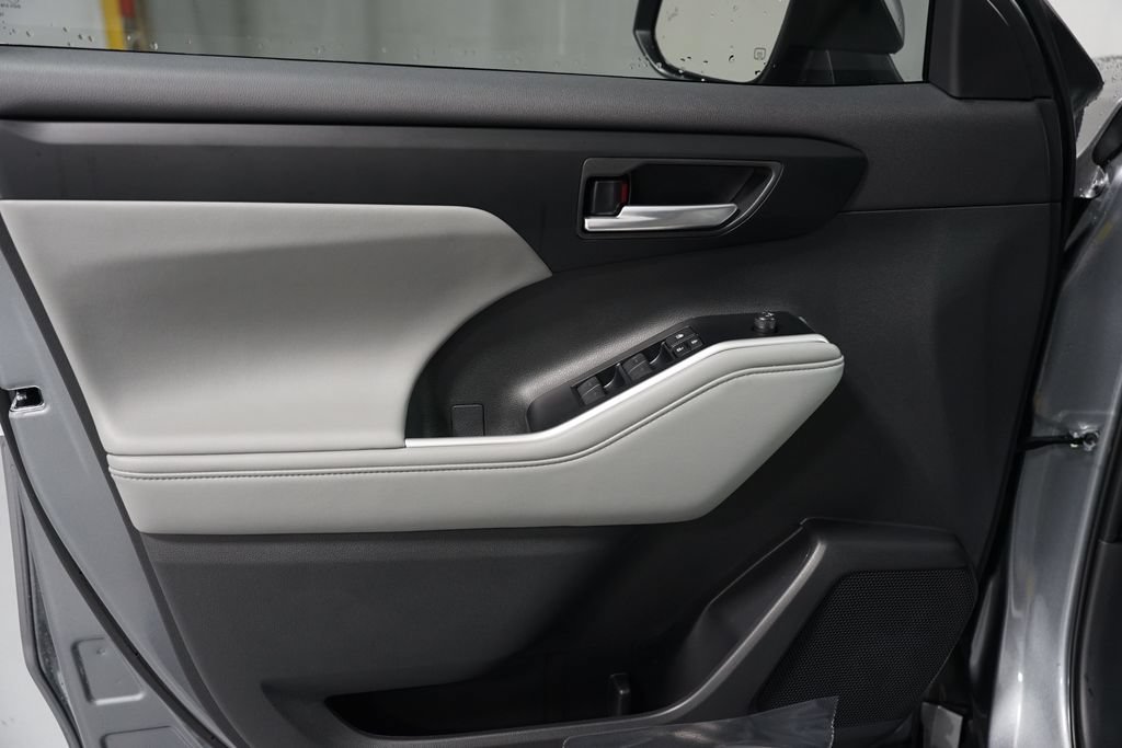 New 2026 Toyota Highlander XLE AWD/4WD image 31