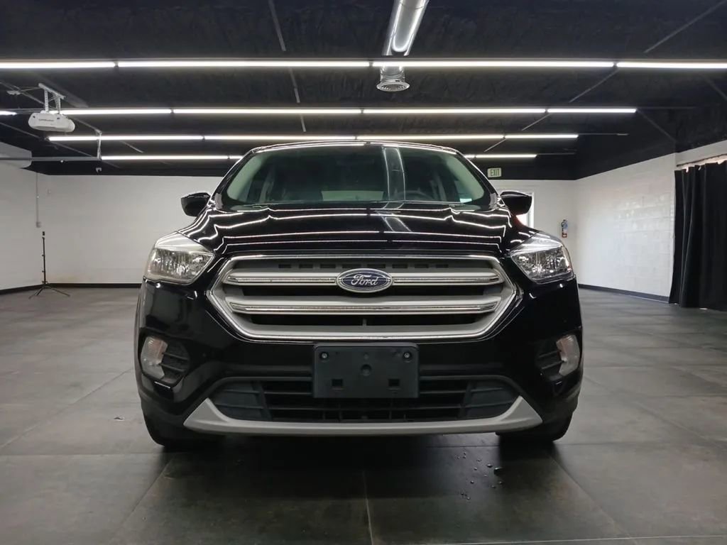 Used 2019 Ford Escape SE FWD image 40