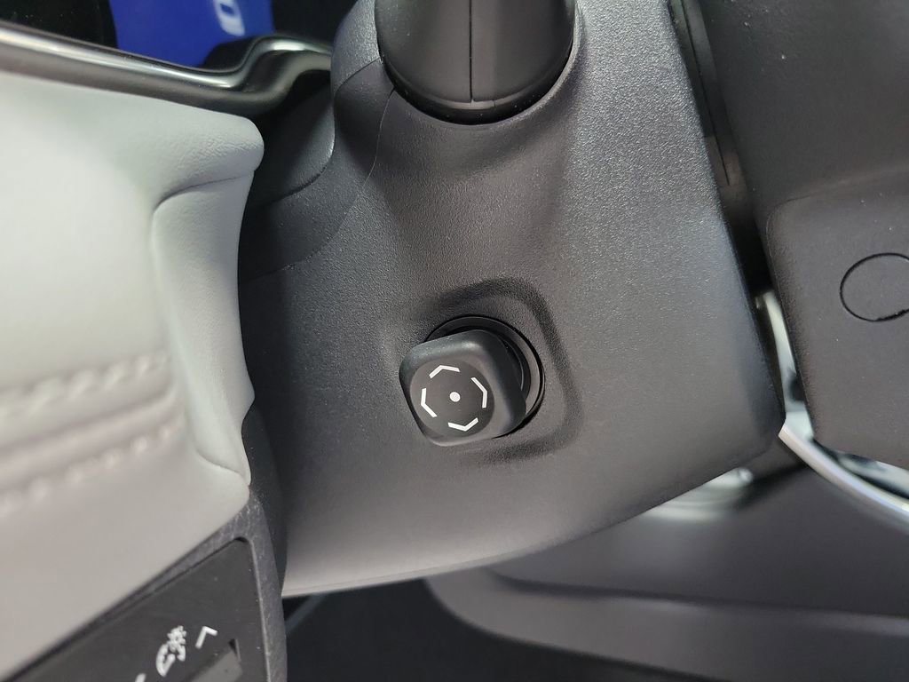 Used 2019 Toyota Avalon Limited w/ Advanced Safety Package FWD image 38