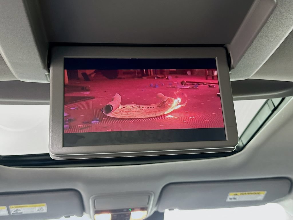 Certified 2022 Honda Pilot Touring image 25