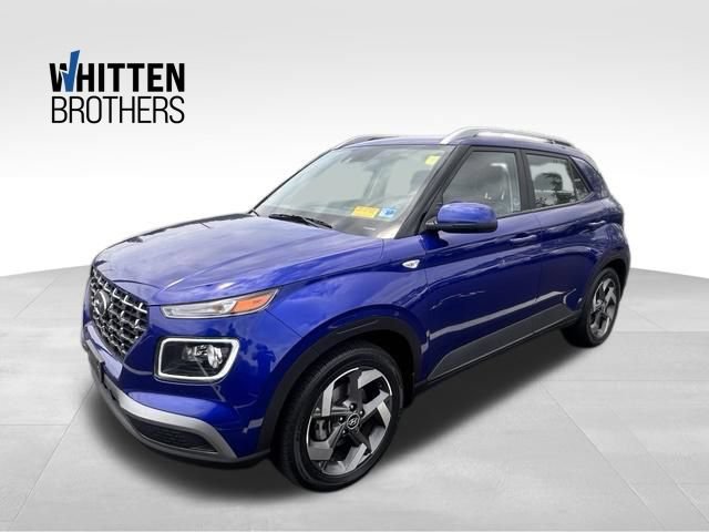 Used 2022 Hyundai Venue Limited w/ Cargo Package FWD image 1