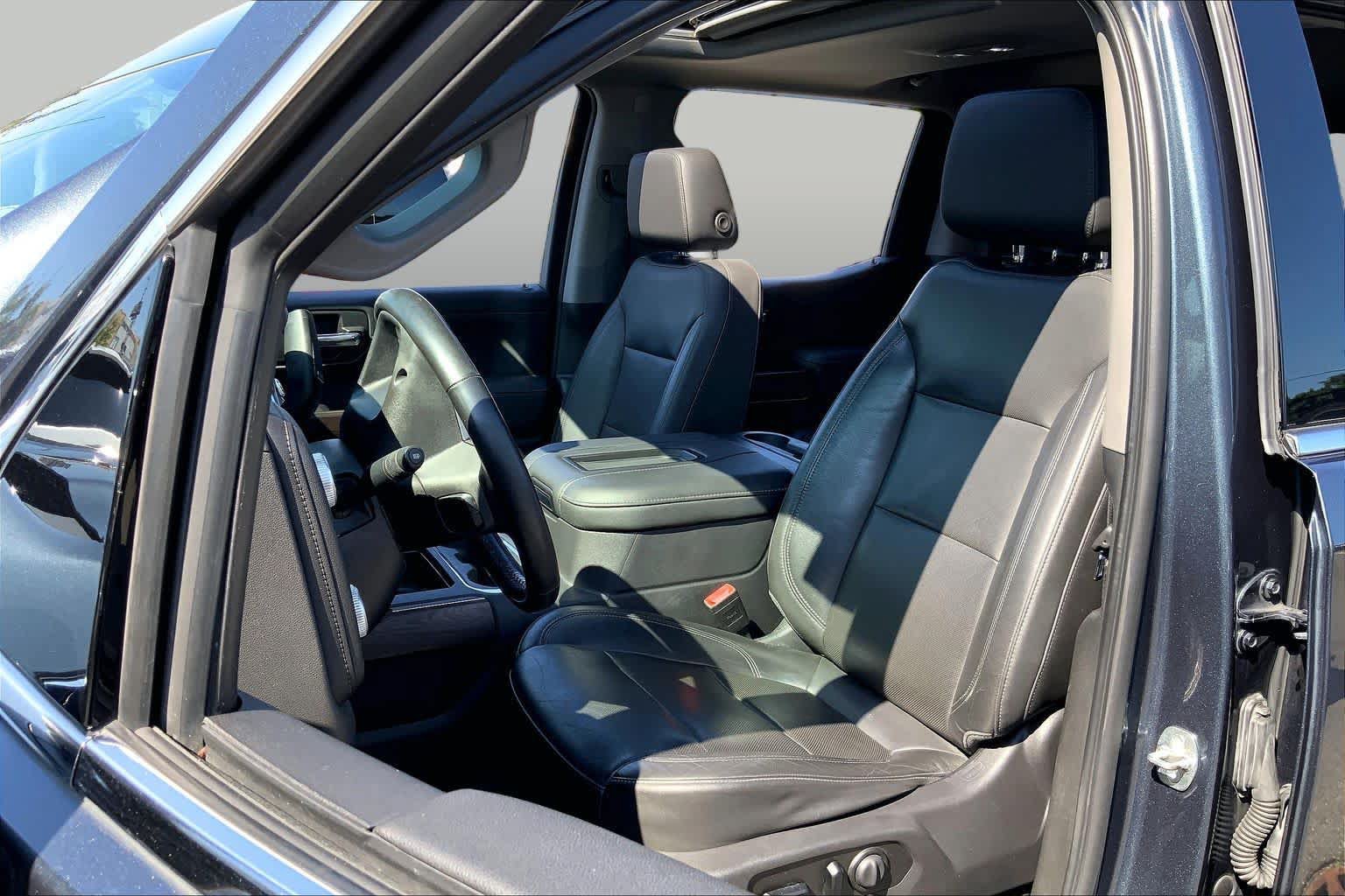 Used 2020 GMC Sierra 1500 SLT w/ SLT Premium Plus Package AWD/4WD image 9