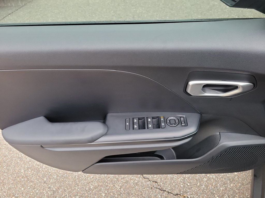 New 2027 Kia K4 FWD image 16