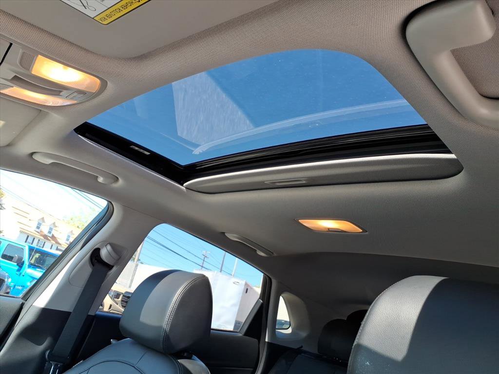 Used 2023 Hyundai Kona Limited w/ Cargo Package image 24