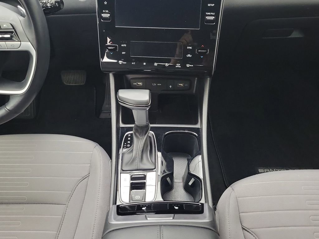 Used 2022 Hyundai Santa Cruz SEL Premium image 14