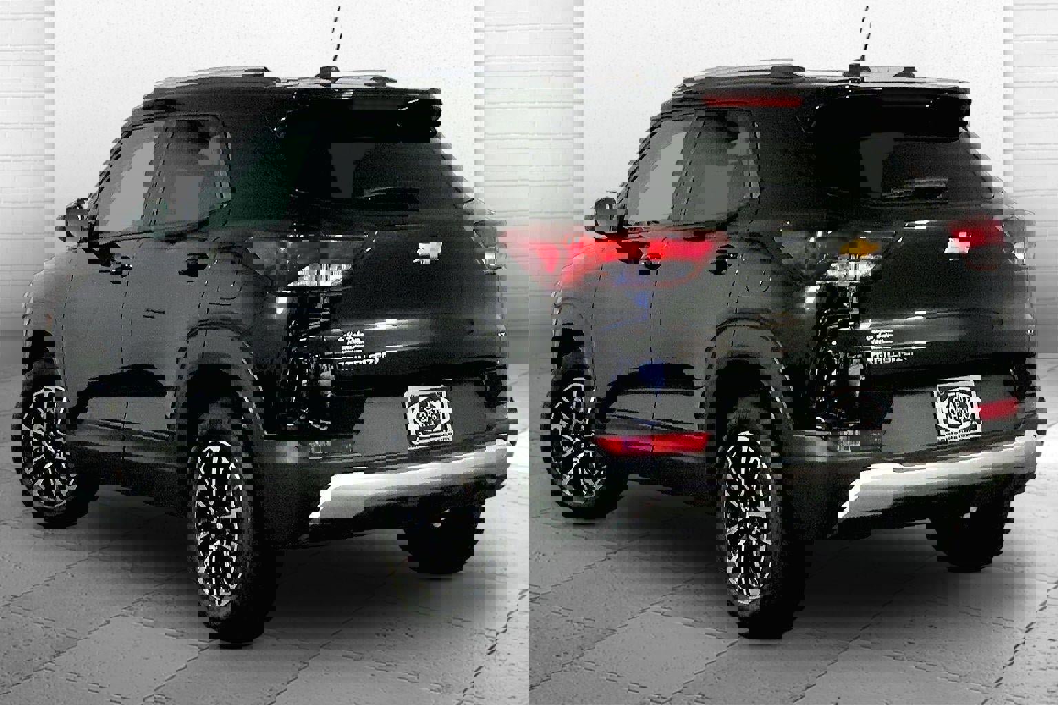 Used 2025 Chevrolet TrailBlazer LT FWD image 11