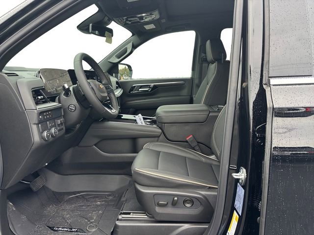 New 2026 Chevrolet Suburban Premier w/ Sun And Tow Package image 9