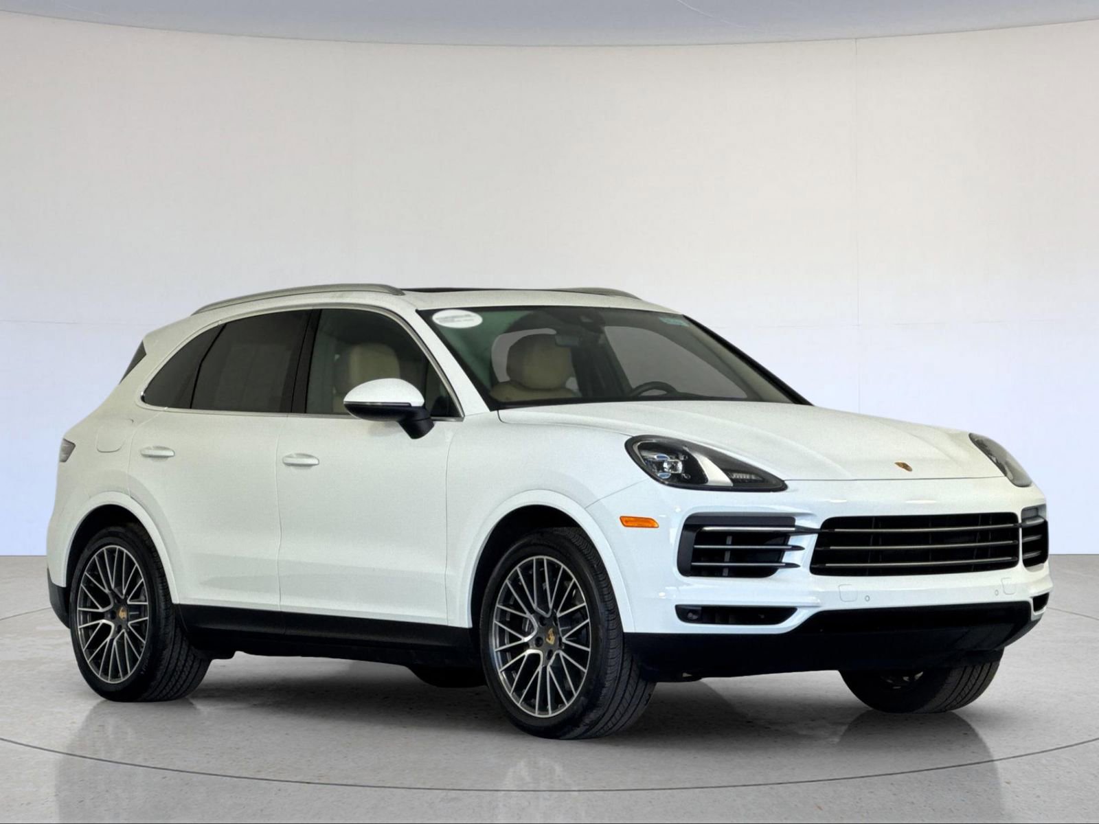 Certified 2023 Porsche Cayenne image 10