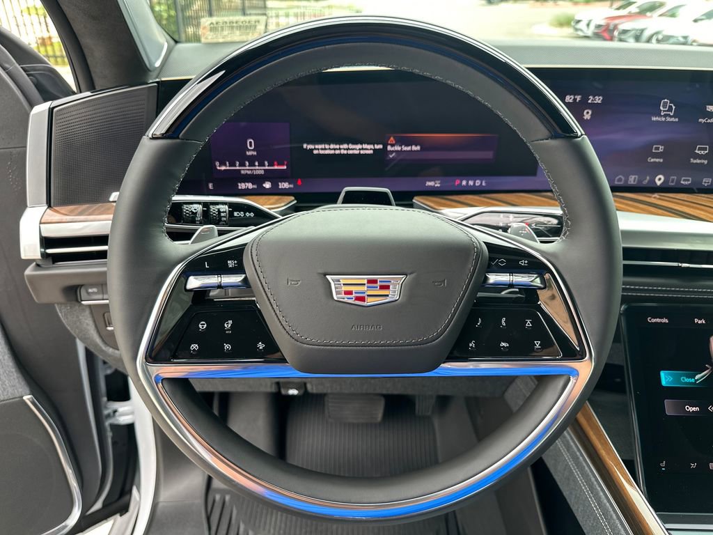 Used 2026 Cadillac Escalade Platinum Sport w/ LPO, Floor Liner Package AWD/4WD image 21