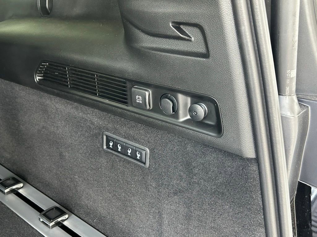 Used 2024 Jeep Grand Wagoneer L 4WD w/ HD Trailer Tow Package image 36