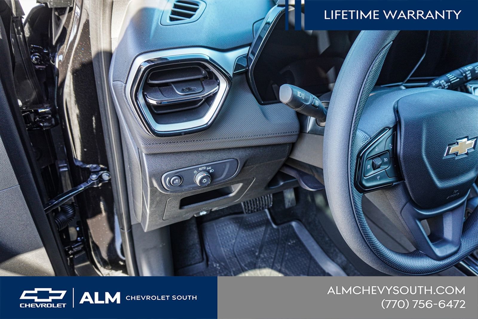 New 2026 Chevrolet TrailBlazer LT w/ Driver Confidence Package FWD image 33