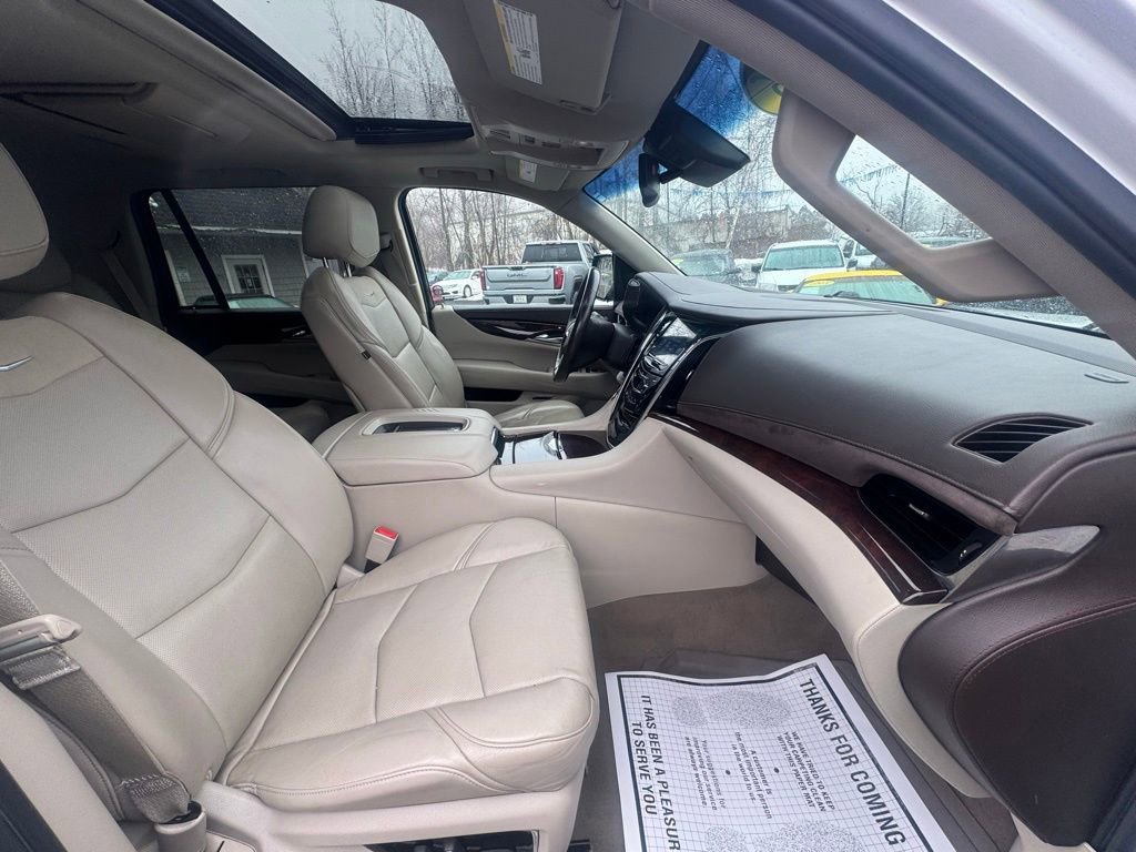 Used 2016 Cadillac Escalade Premium image 42