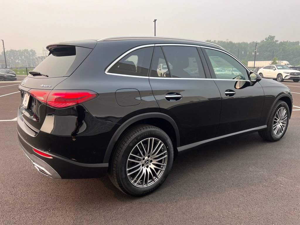 New 2026 Mercedes-Benz GLC 300 4MATIC image 8
