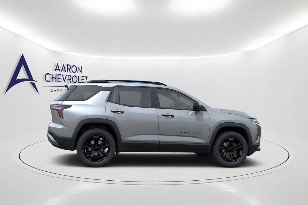 New 2027 Chevrolet Equinox LT w/ Midnight Edition FWD image 5