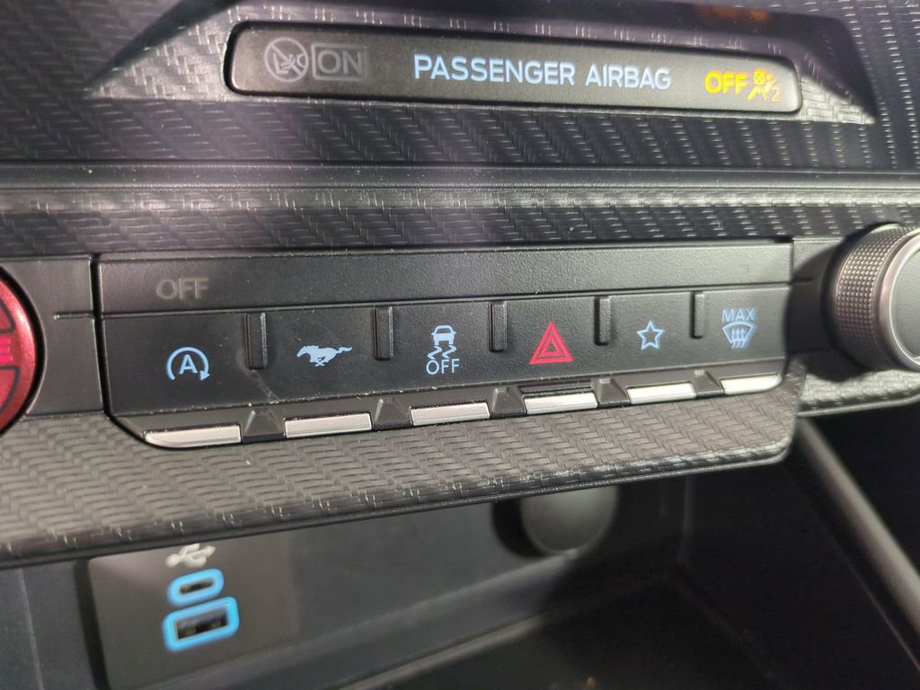Used 2025 Ford Mustang Premium RWD image 25