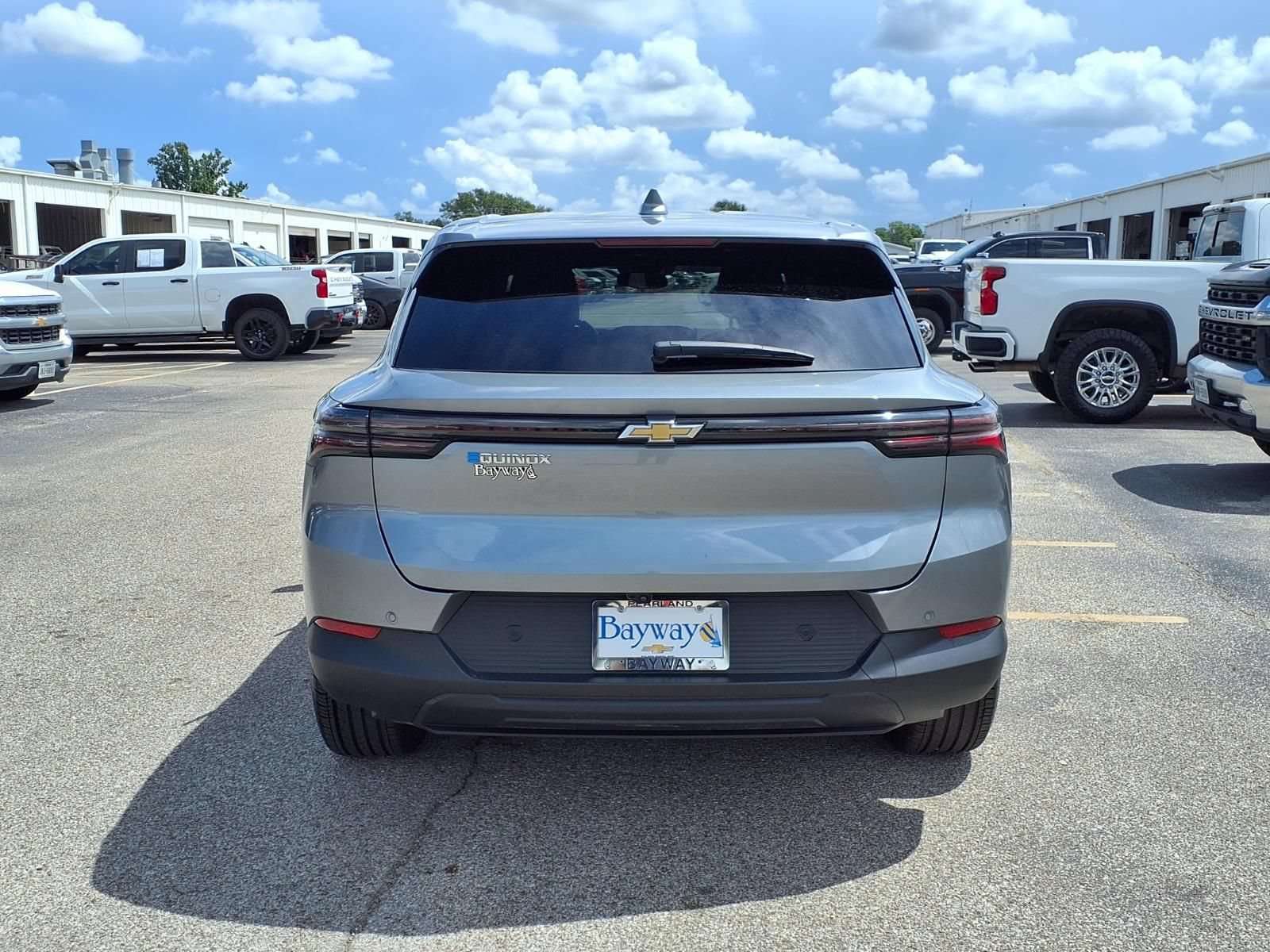 Used 2026 Chevrolet Equinox EV LT FWD image 22
