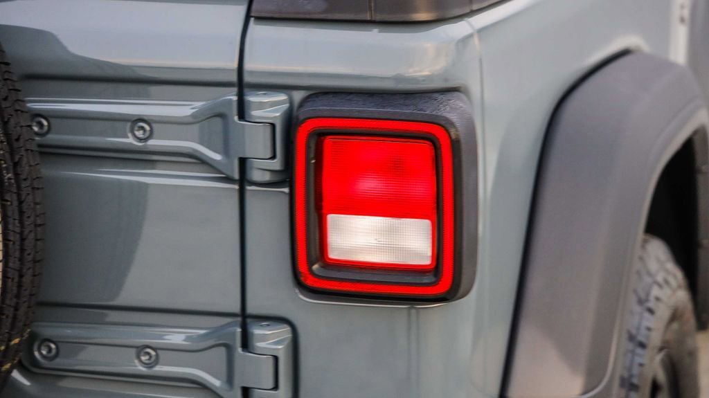 New 2026 Jeep Wrangler Sport AWD/4WD image 10